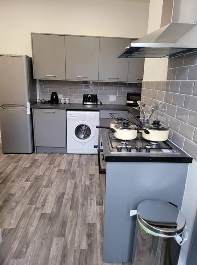 Double Bed L1 Burnley City Centre ภายนอก รูปภาพ